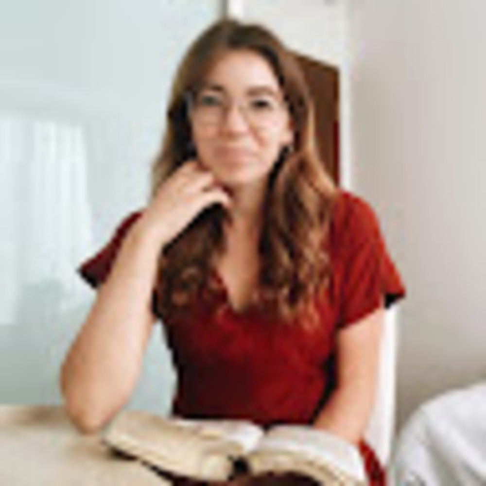 Meet your Posher, Madi